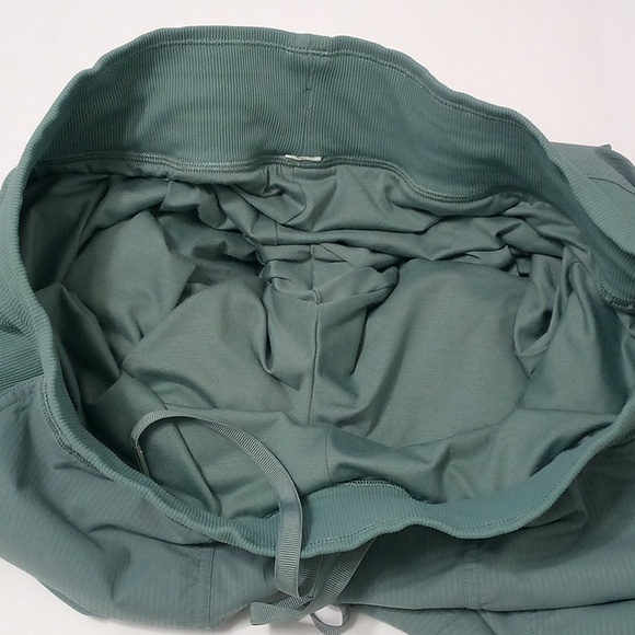 Lululemon Dance Studio Jogger - Picture 10 of 10